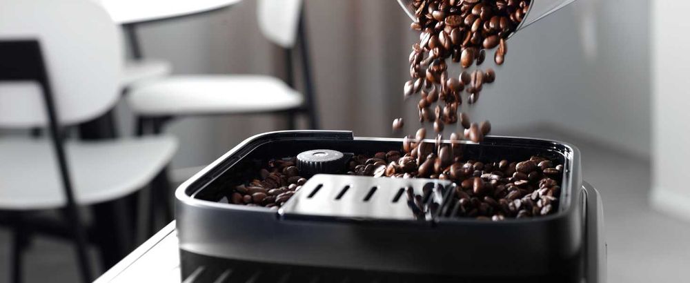 Кафеавтомат De'Longhi Magnifica Evo ECAM292.52.GB, НОВО