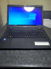 vand laptop Acer-Pacharbell 17.3 inch..quad core..8 gb..1 Tb.