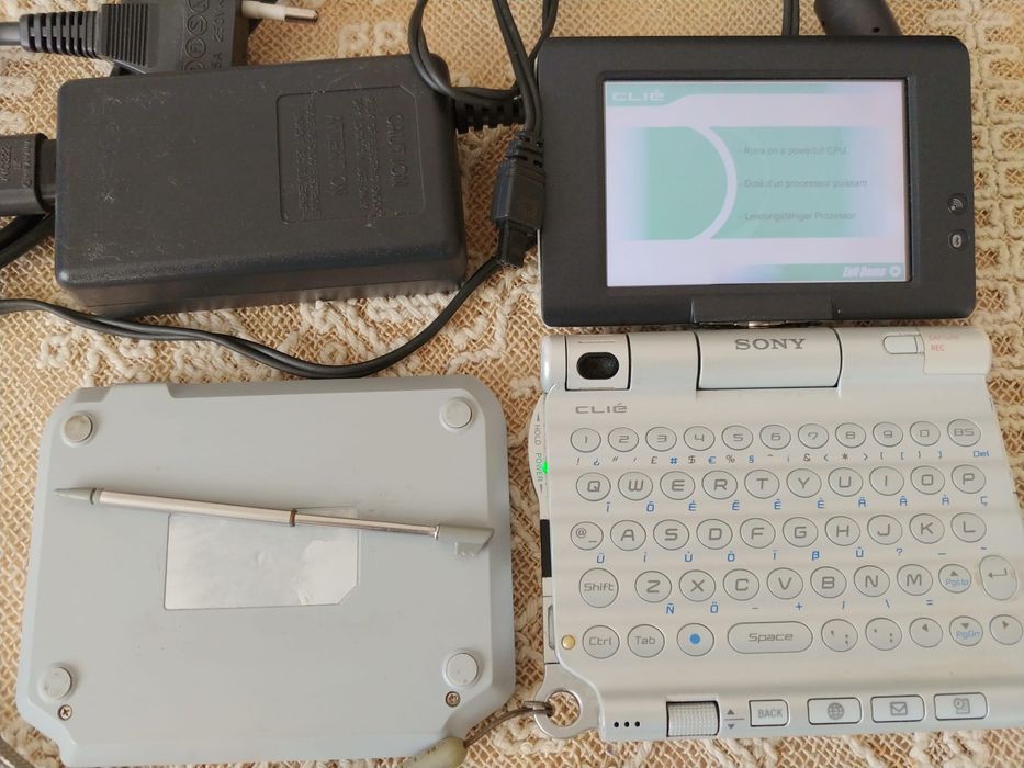 Sony Clie PEG-UX50 Kenwood Aiwa Panasonic Sharp JVC Sanyo