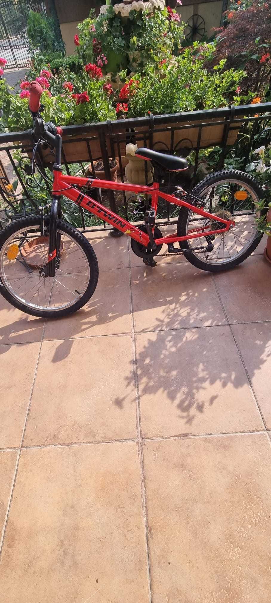 Bicicleta BTWIN copii folosita putin