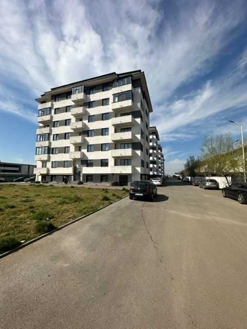 Apartament de inchiriat 2 camere, zona Militari - proprietar
