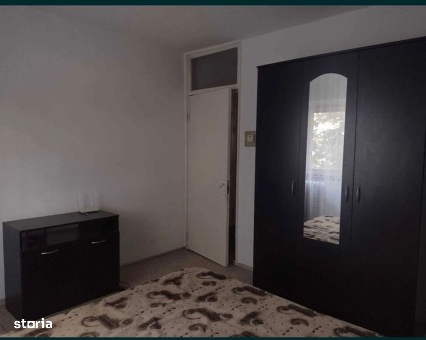 2  decomandate  Rovine 2/4