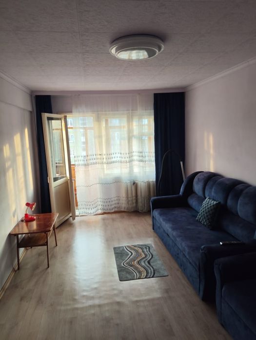 Сдам двухкомнатную квартиру в районе б. Гагарина  НЕ РИЭЛТОР!!!