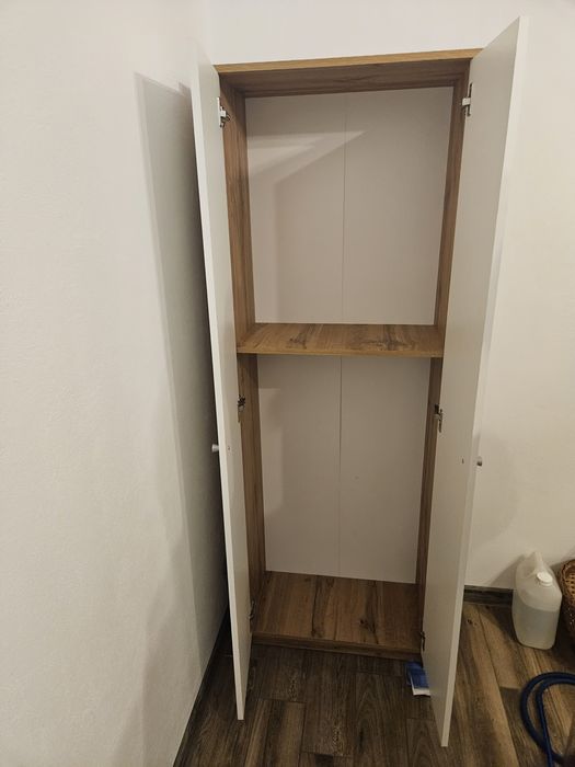 Vând dulap nou ideal
