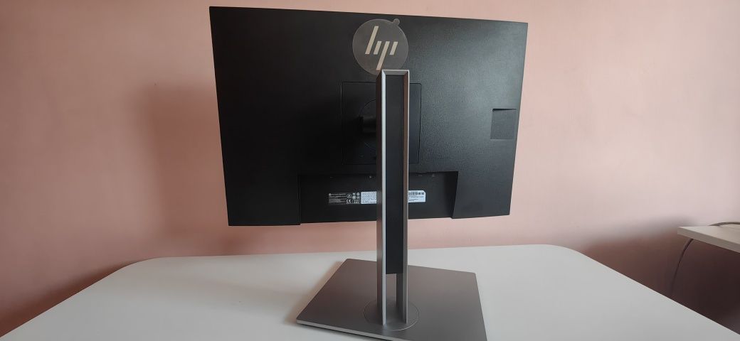 Монитор HP EliteDisplay E243i