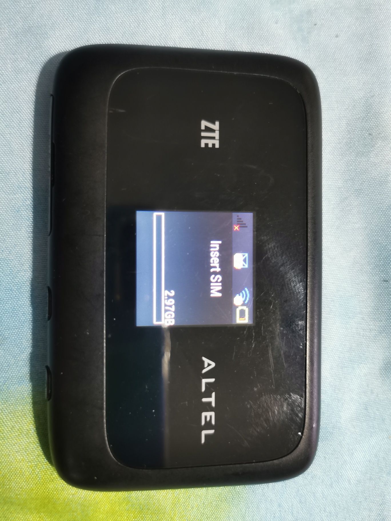 Продам WI Fi роутер под любую сим карту