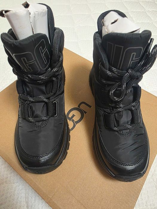 UGG Апрески W Yose Puffer Lace ,цвят черен