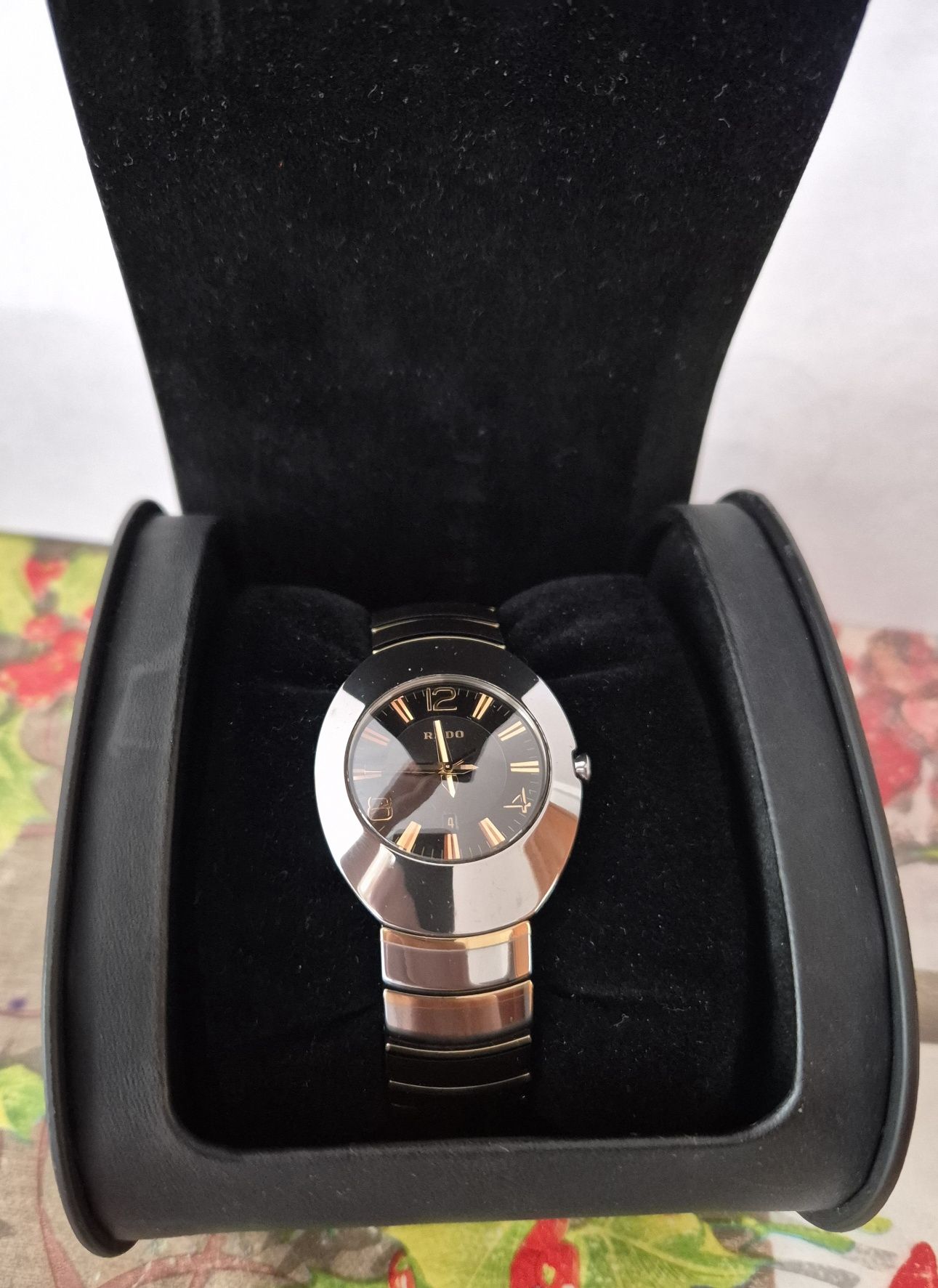 Продам Швейцарские часы RADO.