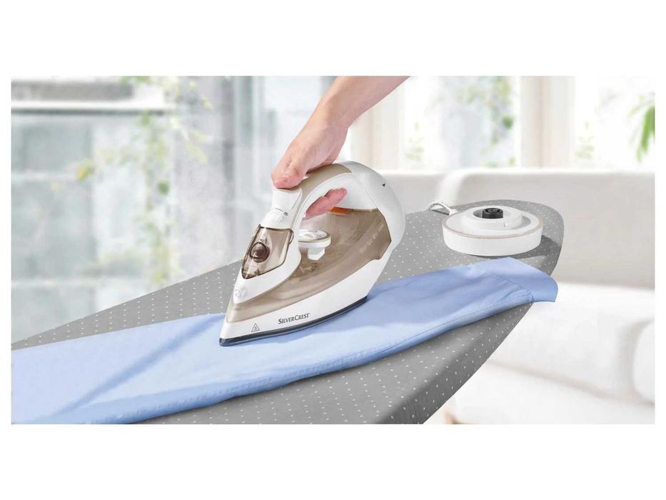 Безжична ютия SILVERCREST Парна ютия 2400 W