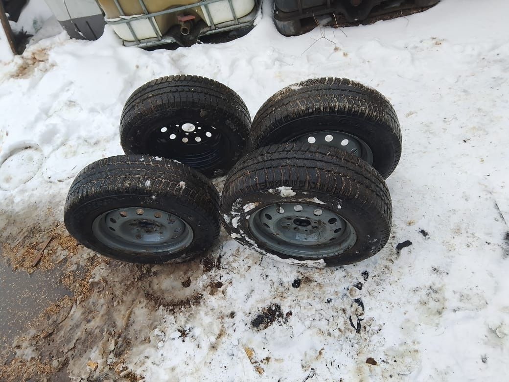Комплект колес для авто