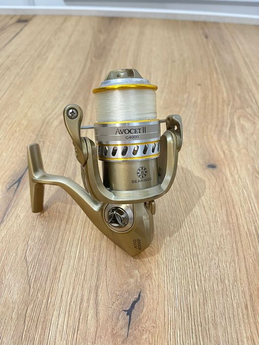 Vând mulinete de spinning și casting