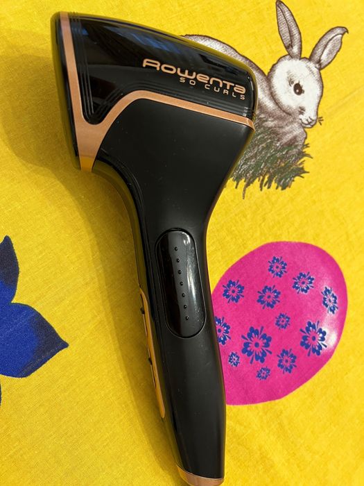 Маша Rowenta curls