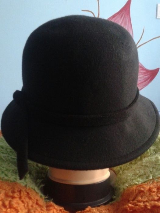 Шляпа чёрная продается