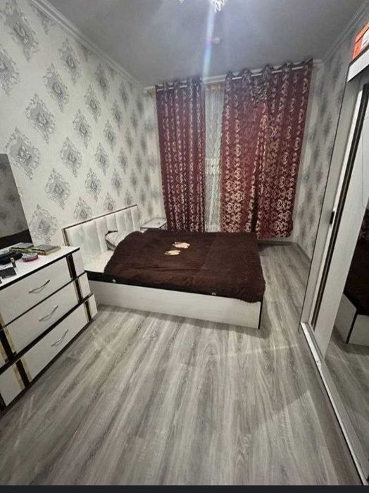 Новза метро ёнида квартира бор арендага берилади