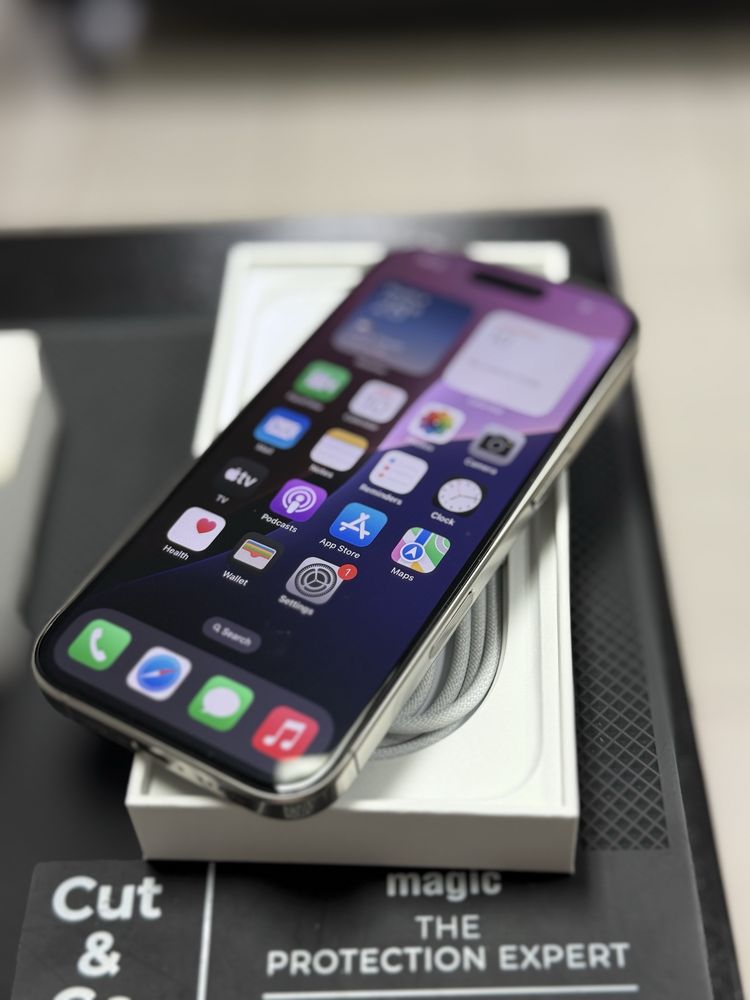 Apple iPhone 16 Pro,Natural Titanium,128GB *КатоНов**100% battery*