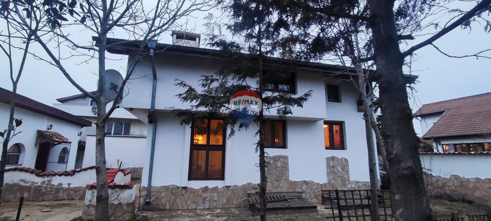 Двуетажна къща, с. Приселци, обл. Варна ТМ