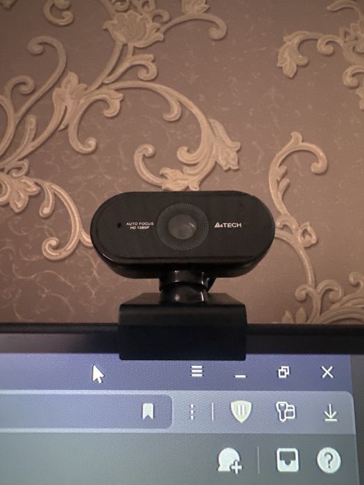 Вебкамера A4Tech PK-930HA