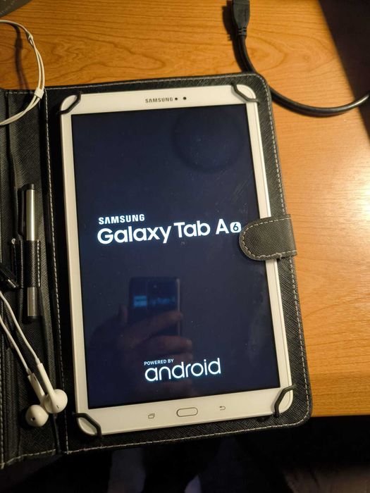 Tableta Samsung Galaxy Tab A6 cu android- neutilizata
