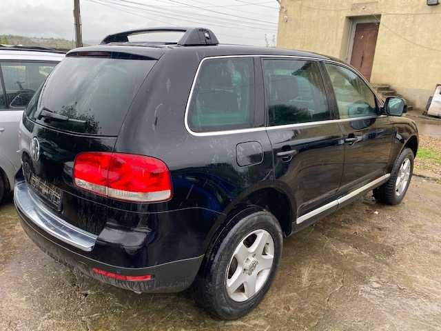 Dezmembram VW Touareg  2005 2.5 TDI 174 hp motor BAC cutie 6 tr FEA