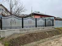 Garduri din sipca metalica, panou tip jaluzele, tabla, plasa si BCA