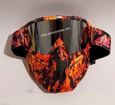 Маска с очила очила с маска