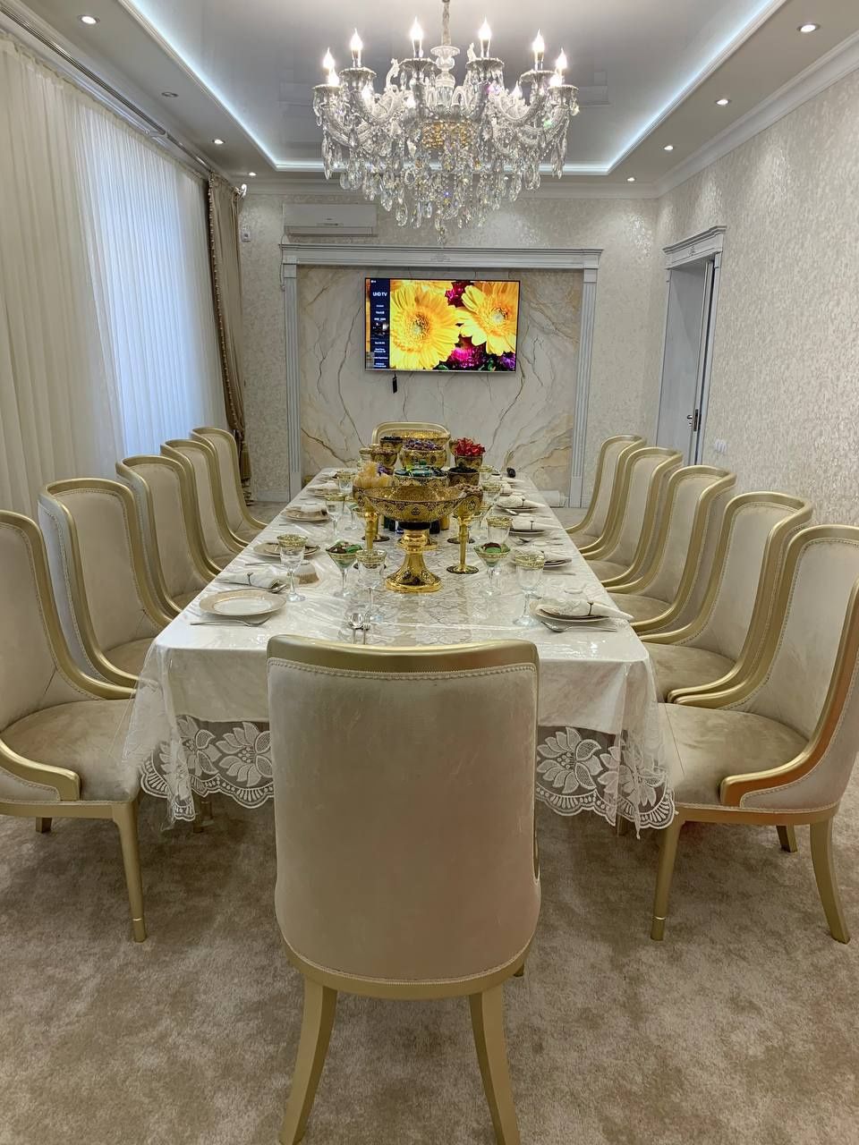СРОЧНО ПРОДАЕТСЯ ДОМ Участок в Ханабаде 8 сотих фасад 20*50