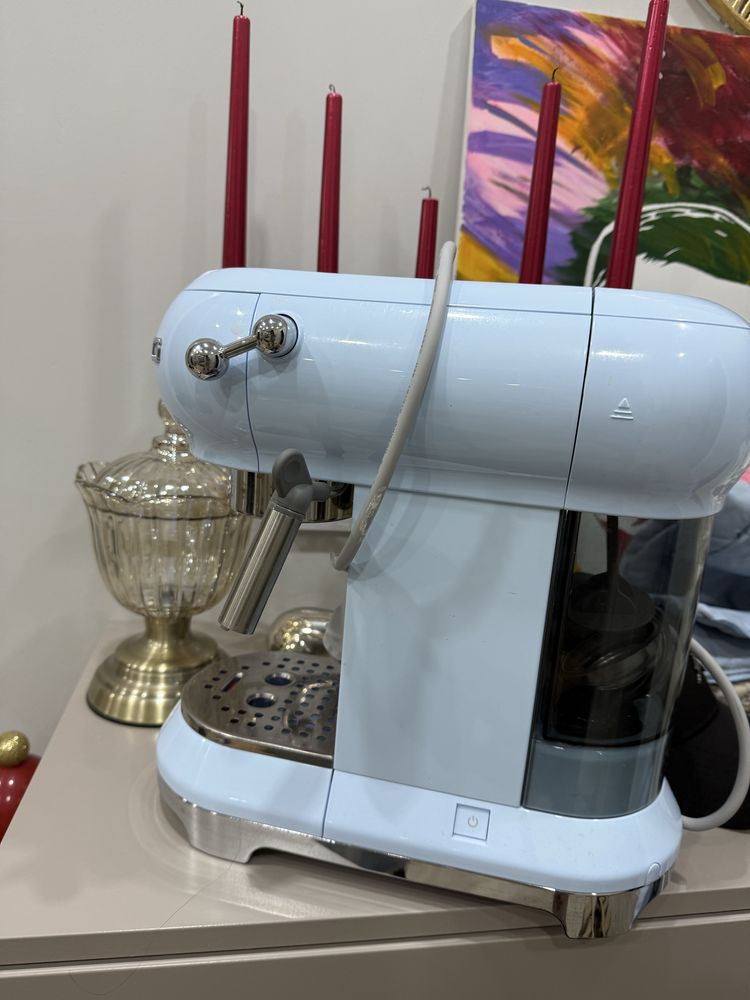 Кофемашина Smeg