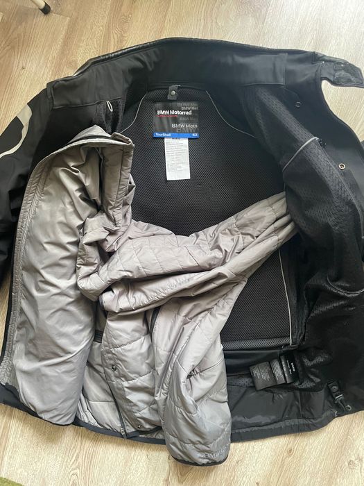 BMW Motorrad TourShell яке за мотор