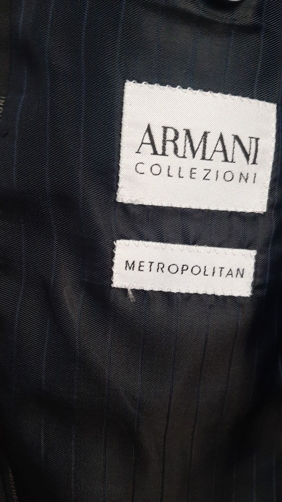 Costum Armani mas M