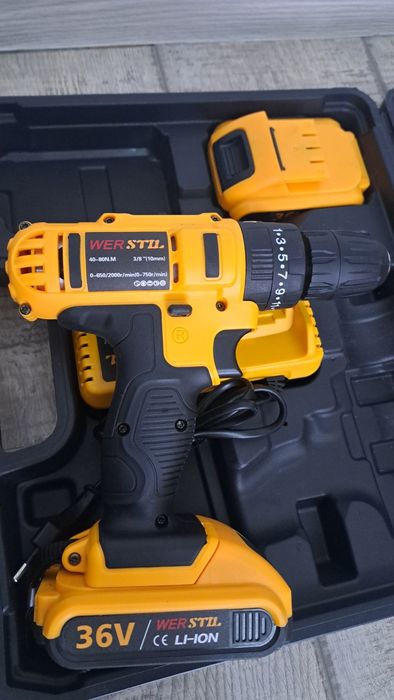 Trusă bormașină cu 2 acumulatori 36 V și accesorii