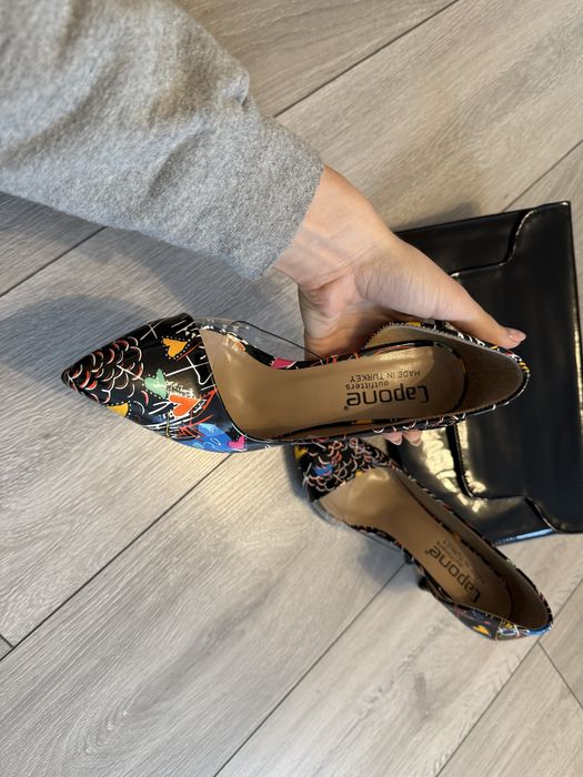 Дамски Обувки с висок ток