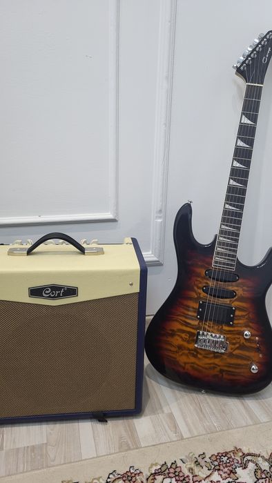 Электро гитара с комбоусилителем