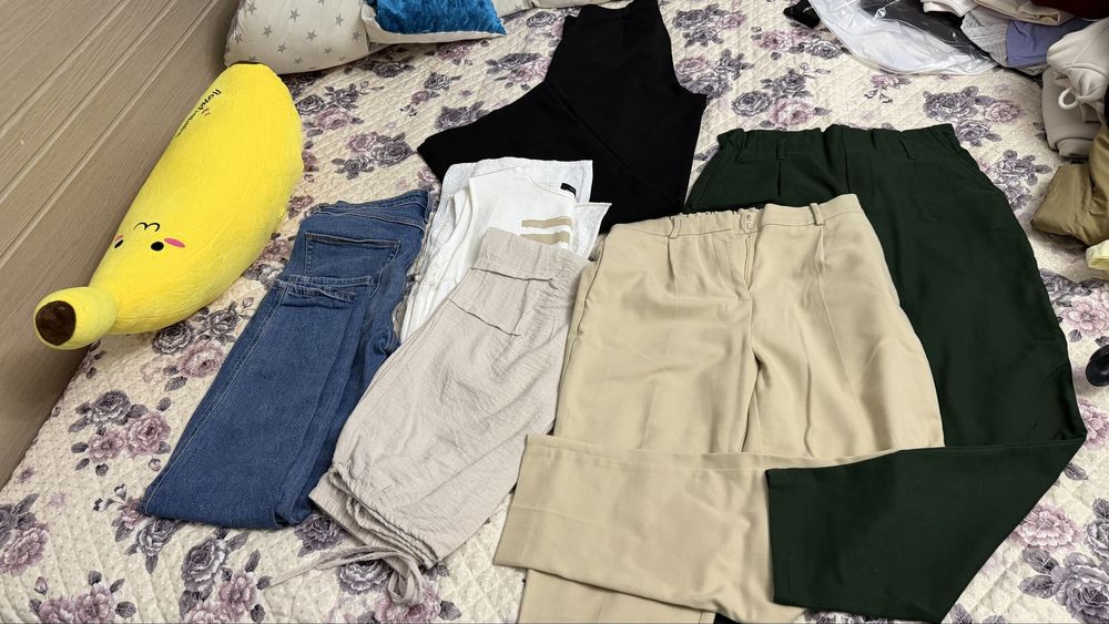 Отдам пакет женских вещей