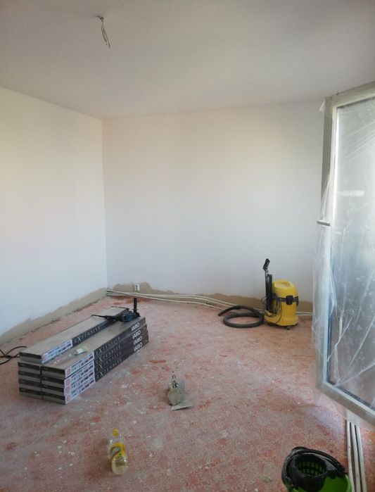 Zugrăvesc case/apartamente