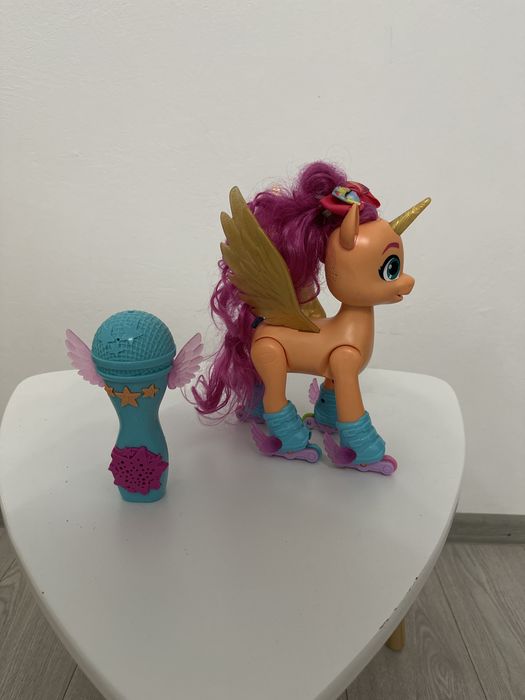 Figurina interactiva My Little Pony - Sing and skate, Sunny