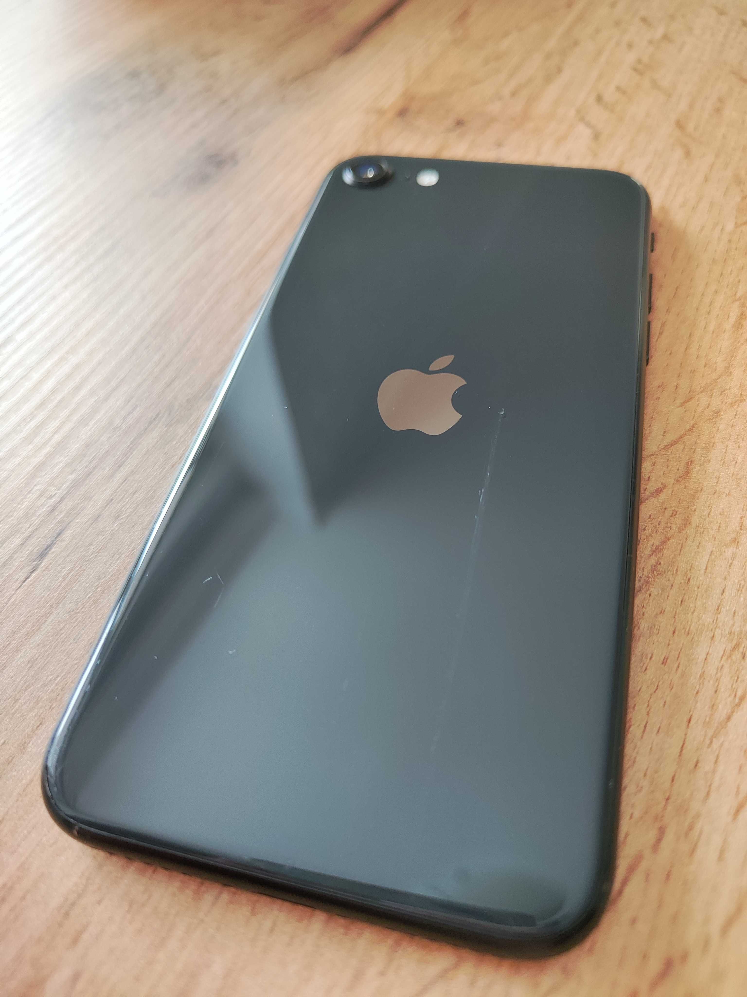 iPhone SE второ поколение, 64GB