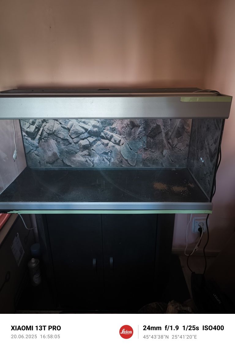 Acvariu dimensiuni mari