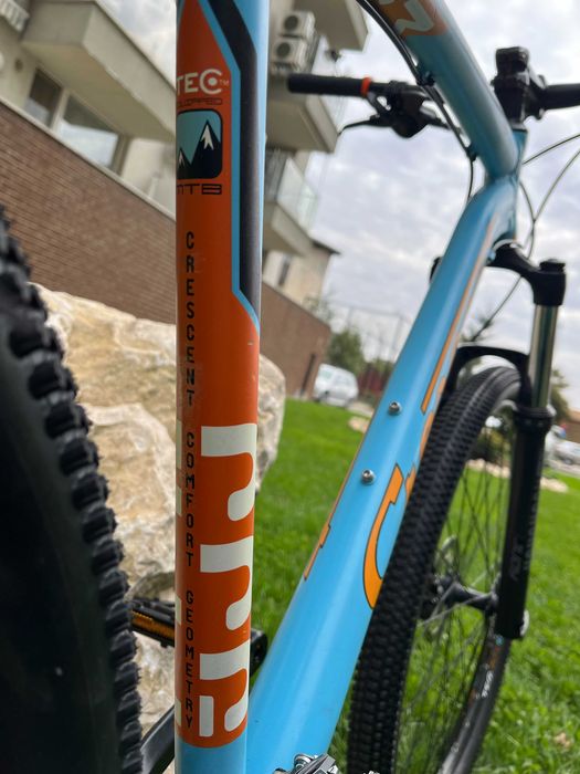 MTB Crescent Njord 27.5 cadru M cu furca RockShox