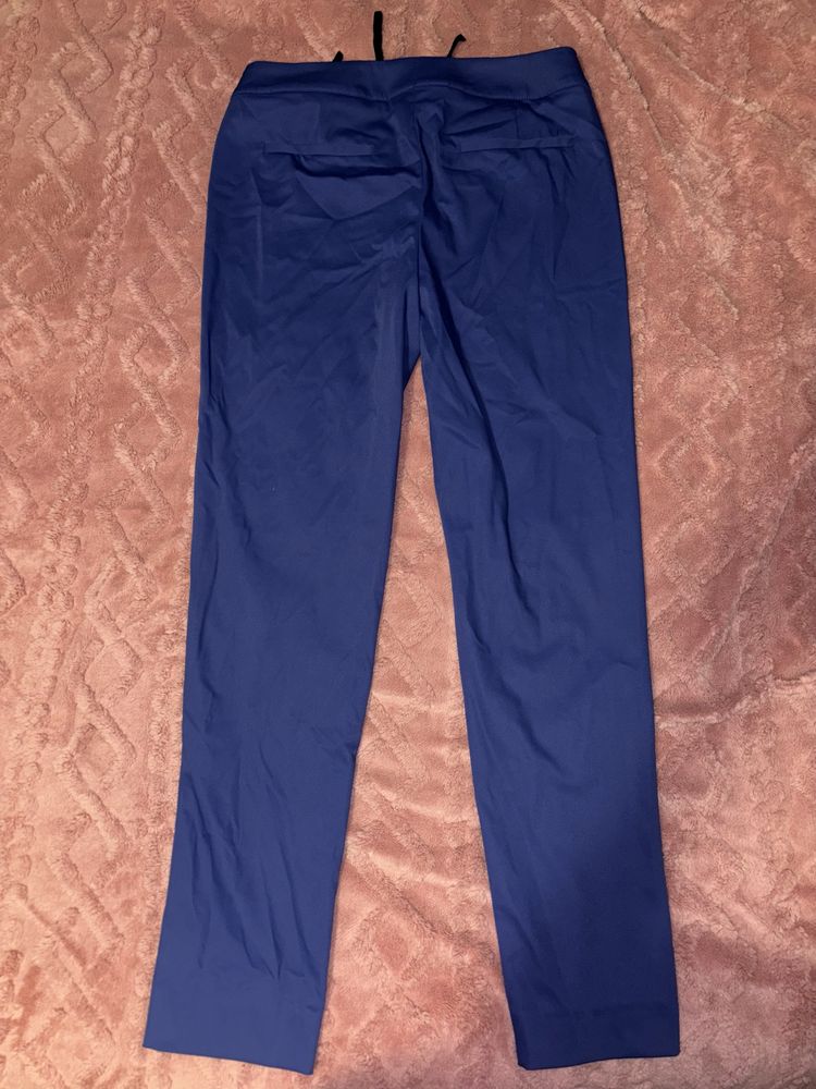 Pantaloni eleganti albastri