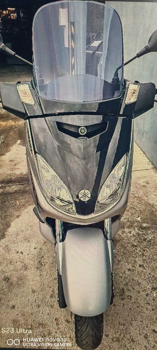 scuter yamaha x max 125cc