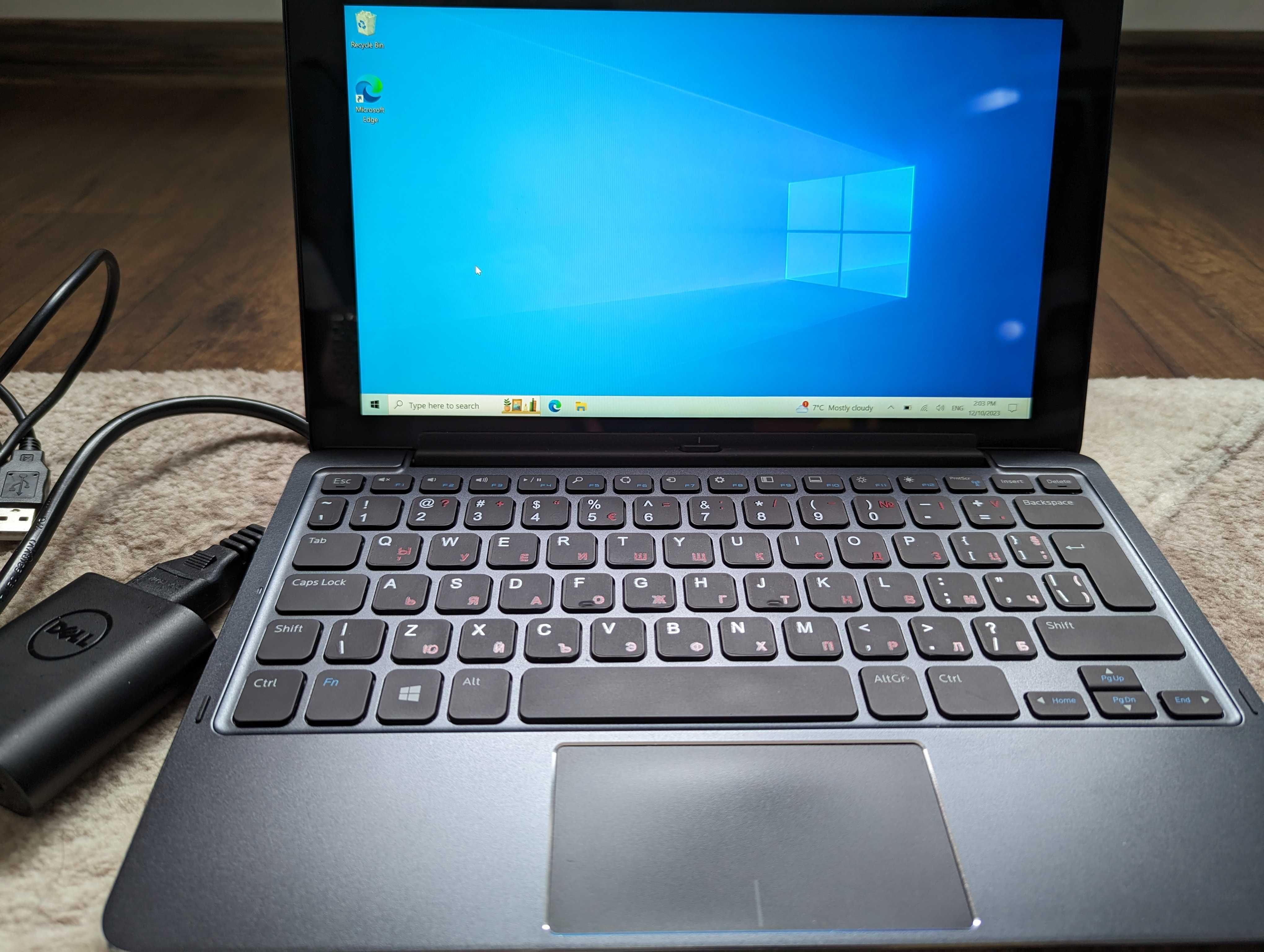Таблет Dell Venue 11 Pro 7130 MS, с клавиатура и Уиндоус