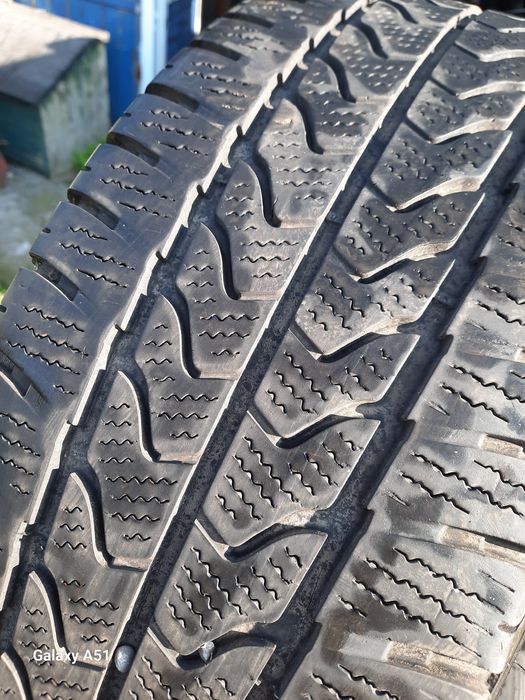 Зимни Бусови гуми, 16цола.