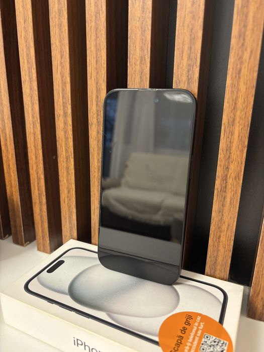 Iphone 15 black titanium