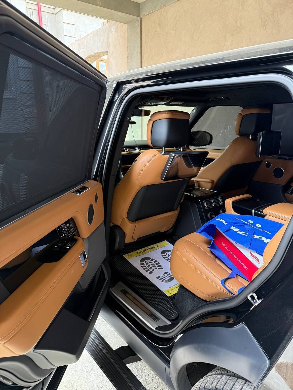 Range rover Autobiography long