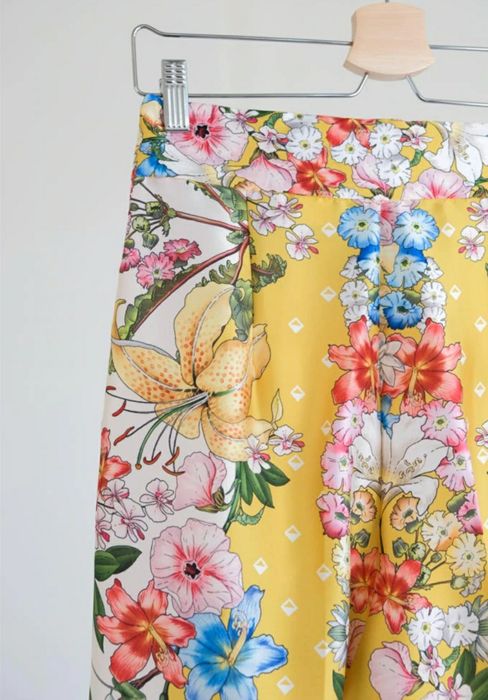 Панталон Zara -нов