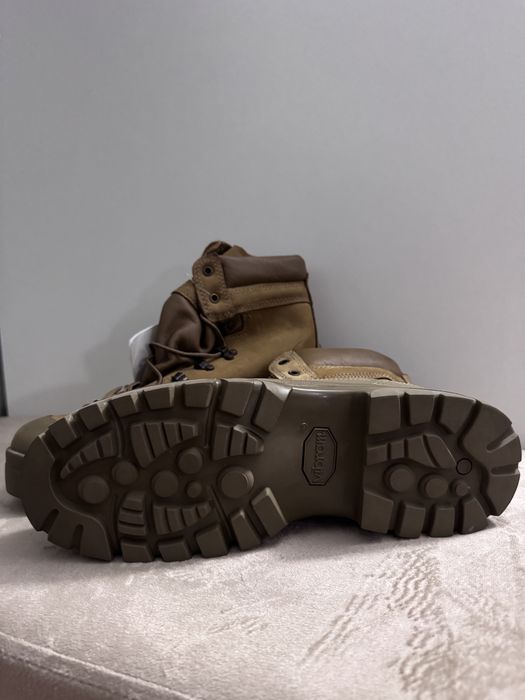 Bocanci militari Bates