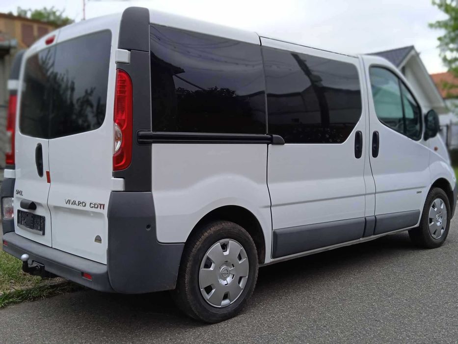 Opel Vivaro 2.0cdti 2014  9locuri 176mkm  Inmatriculat