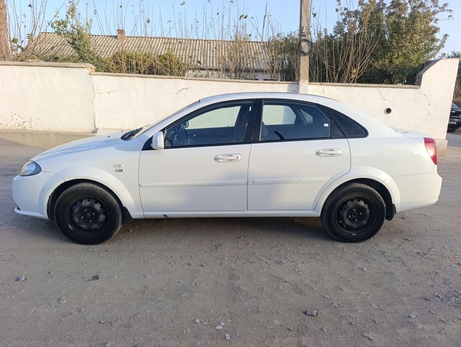 Gentra 2019 ideal holatda