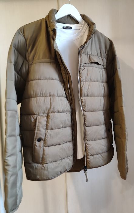 Крутая куртка WE Fashion