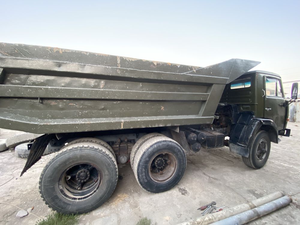 Kamaz sotiladi xolati yaxshi